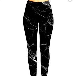 ✨SOLD✨ High waisted Yoga Pants - Black Marble